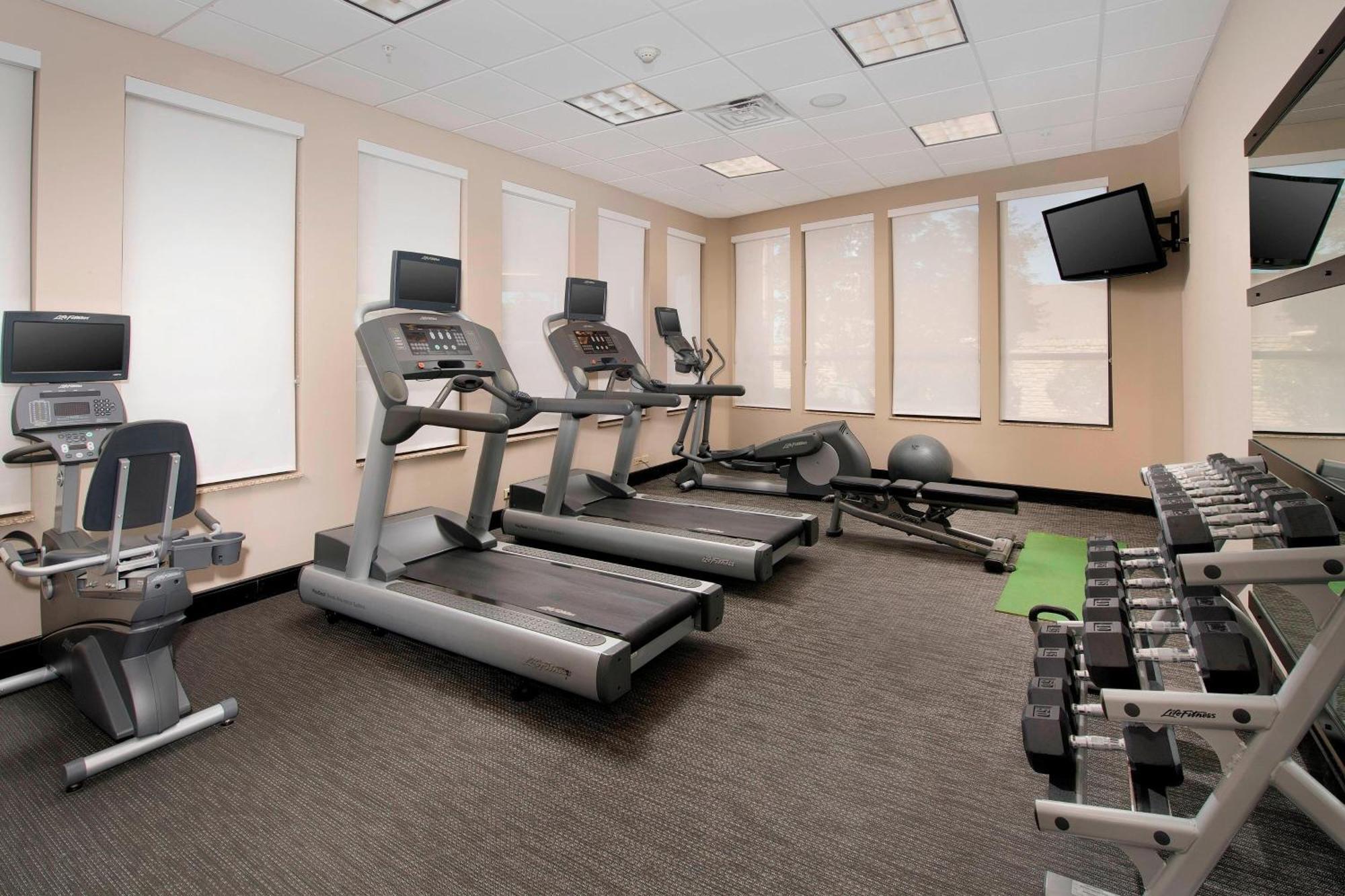 Courtyard By Marriott Tyler Hotel Bagian luar foto